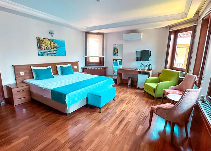 Отель Iskelem 4*